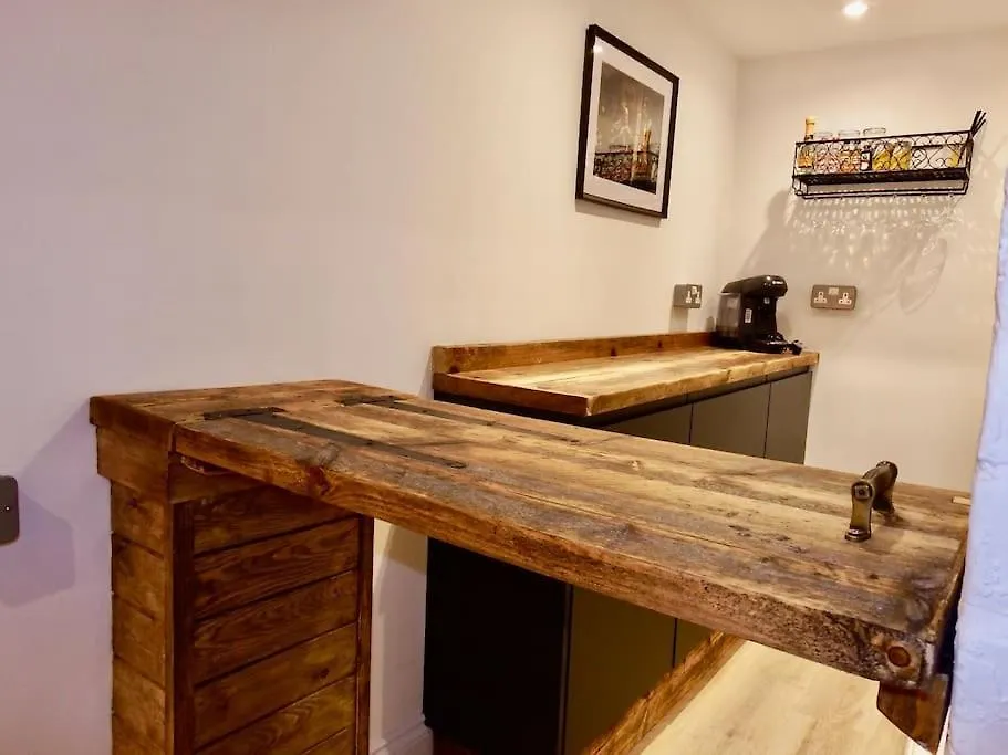 Newly Renovated Stunning Warehouse Apartment Bournemouth Velká Británie