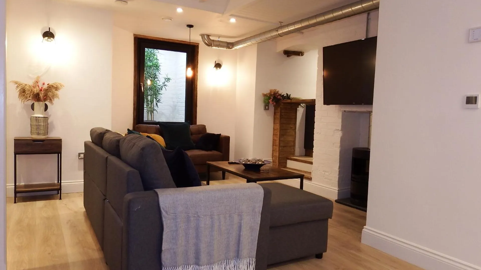 Newly Renovated Stunning Warehouse Apartment Bournemouth Velká Británie
